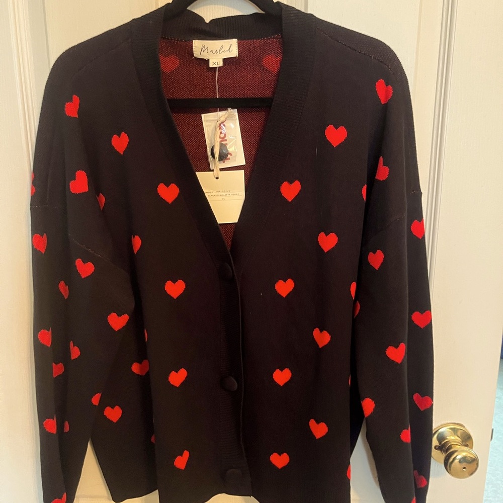 Heart cardigan XL NWT